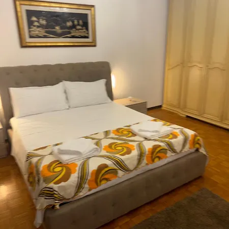 Apartman Abir's 2 Marghera