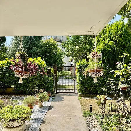Abir's 2 Apartman *